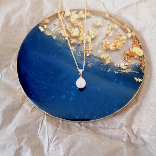 1,1mm Ankerkette in 375er Gold mit echtem Perlenanhänger oval und Schlaufe in 375er Gold